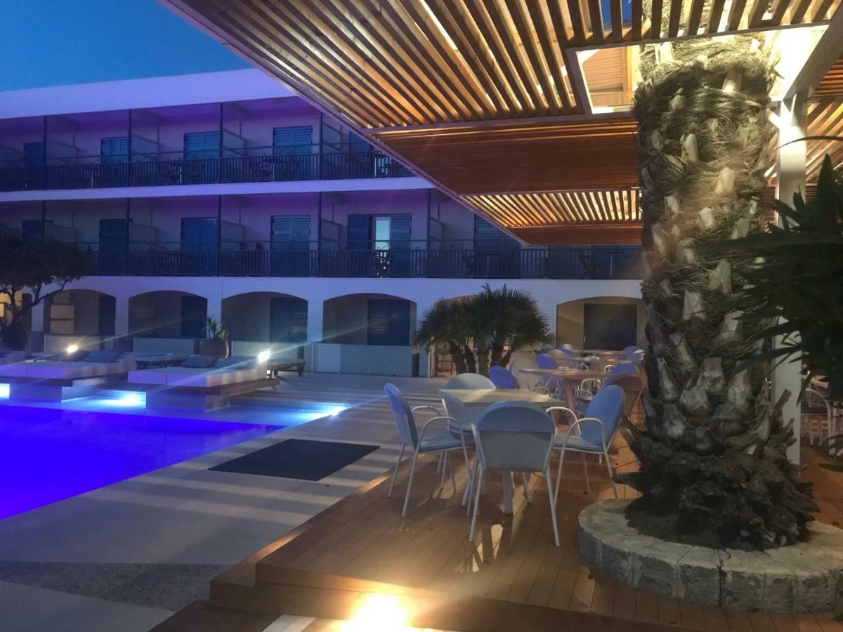 Danae Hotel Aegina Екстер'єр фото